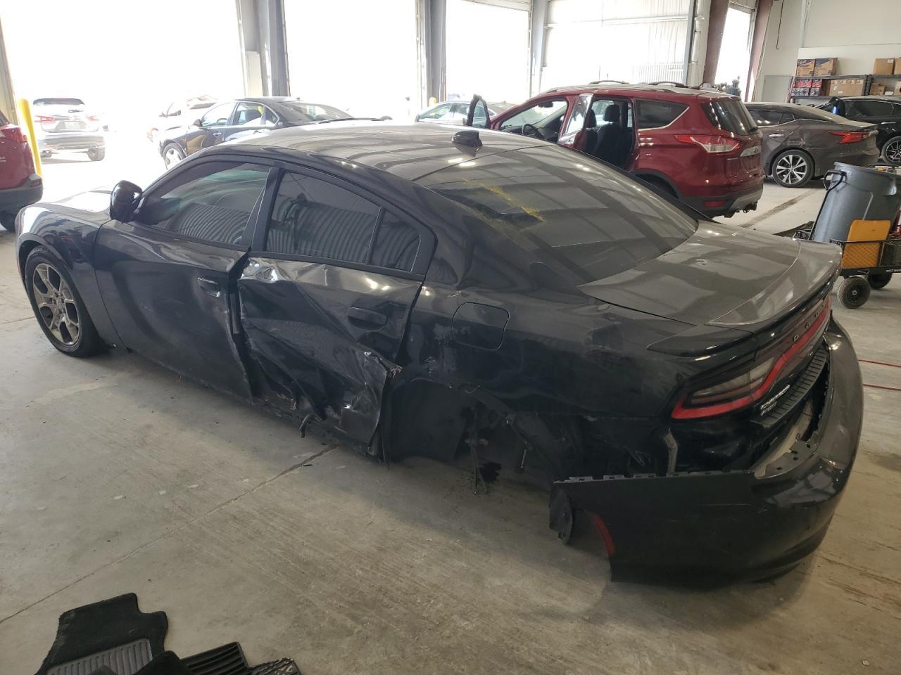 2015 Dodge Charger Sxt - zdjęcie 2