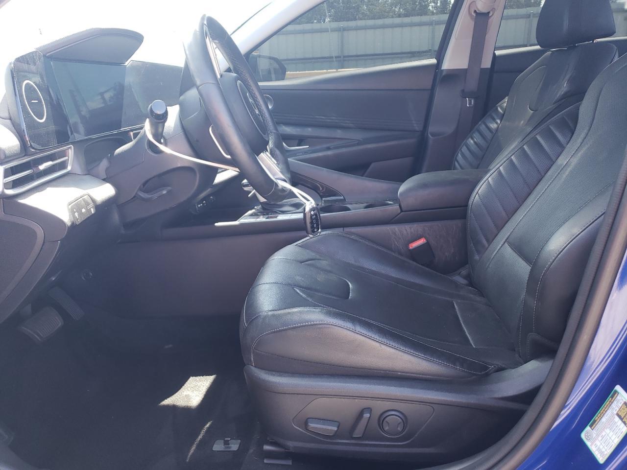 2023 Hyundai Elantra Limited - zdjęcie 7