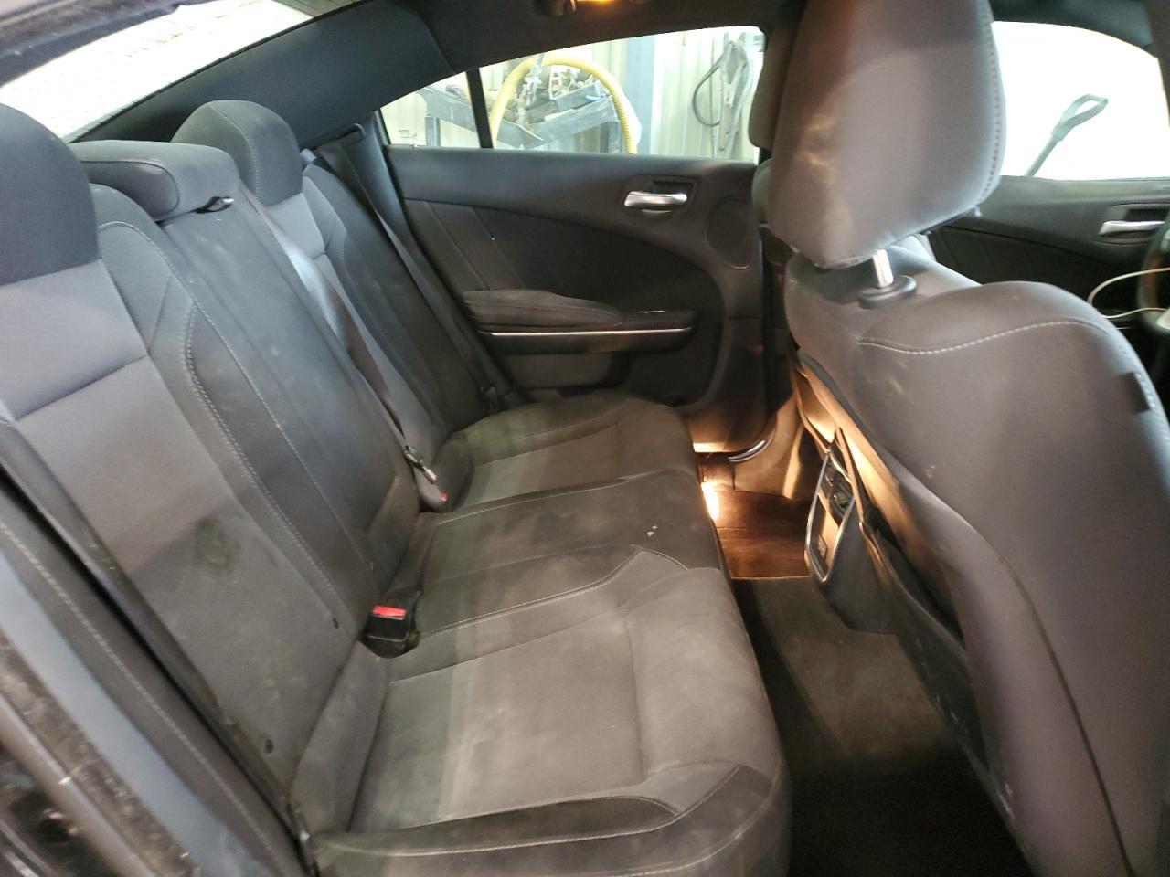 2015 Dodge Charger Sxt - zdjęcie 10