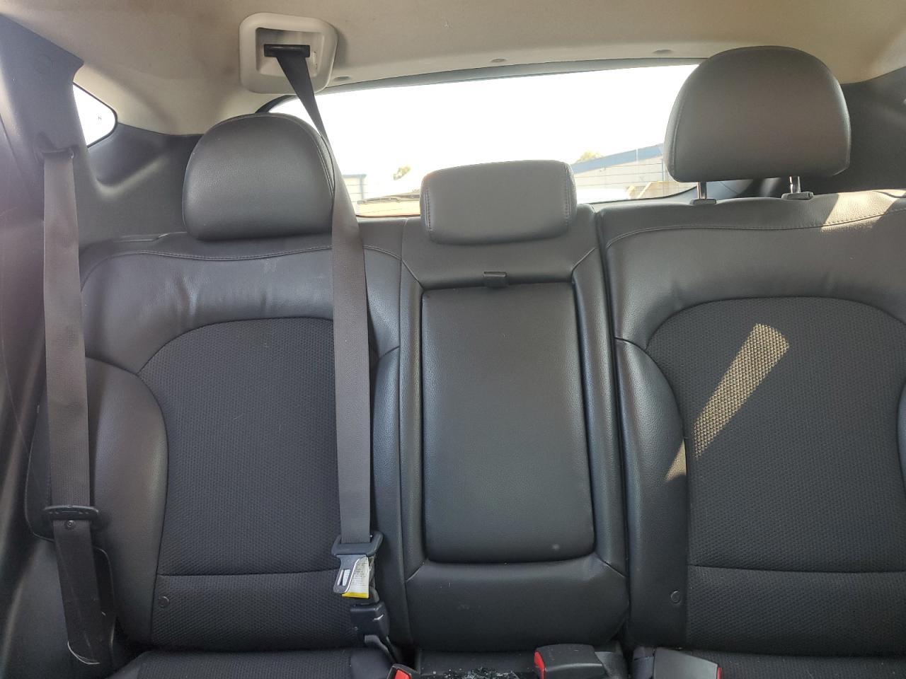 2015 Hyundai Tucson - zdjęcie 10