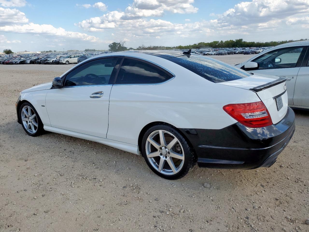 2013 Mercedes-Benz C 250 - zdjęcie 2
