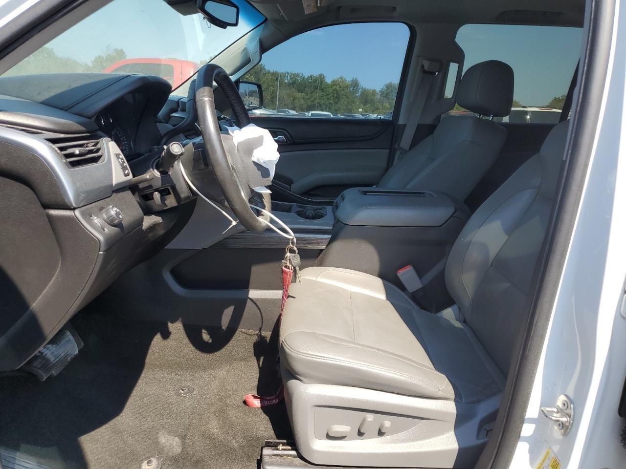 2016 Chevrolet Tahoe C1500 Lt - zdjęcie 7