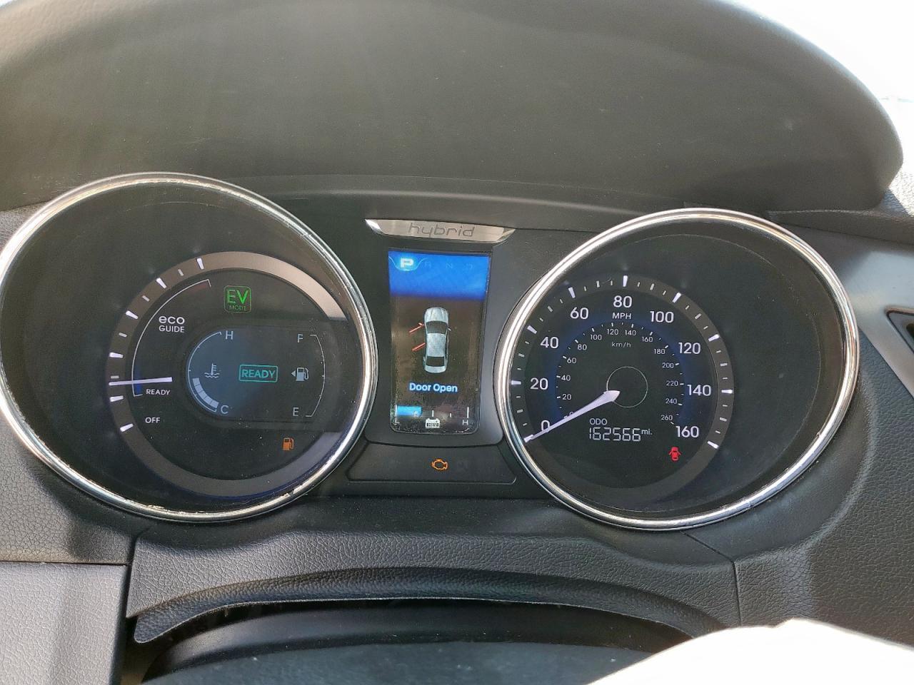 2013 Hyundai Sonata - zdjęcie 9