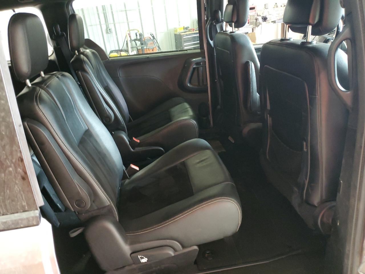 2016 Dodge Grand Caravan Sxt - zdjęcie 11