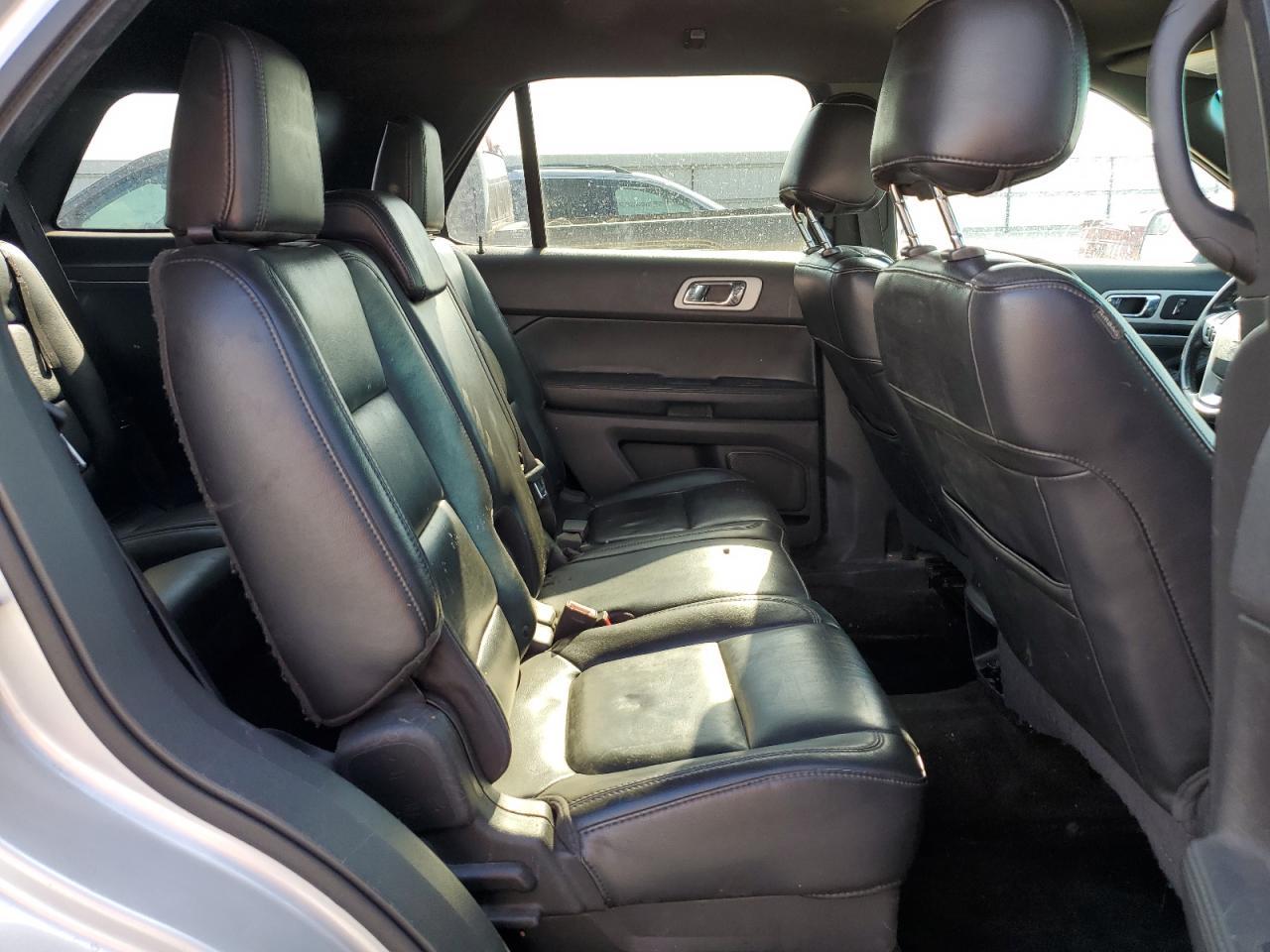 2013 Ford Explorer - zdjęcie 11