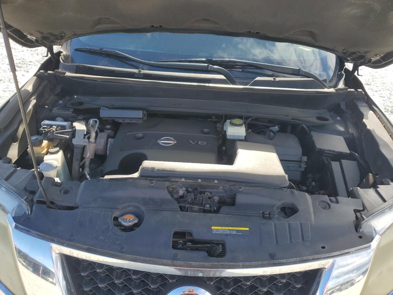 2015 Nissan Pathfinder S - zdjęcie 12