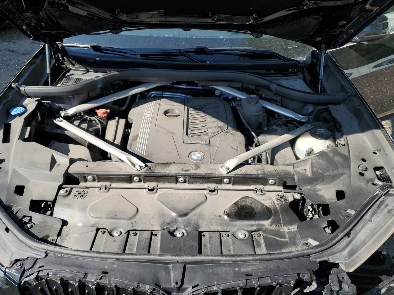 2022 BMW X5 xDrive40I - zdjęcie 12