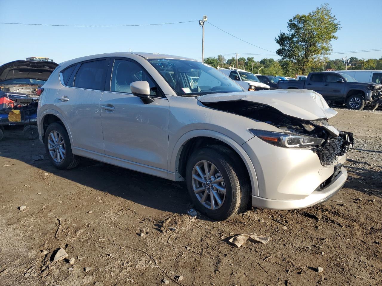 2025 Mazda Cx-5 Preferred - zdjęcie 4