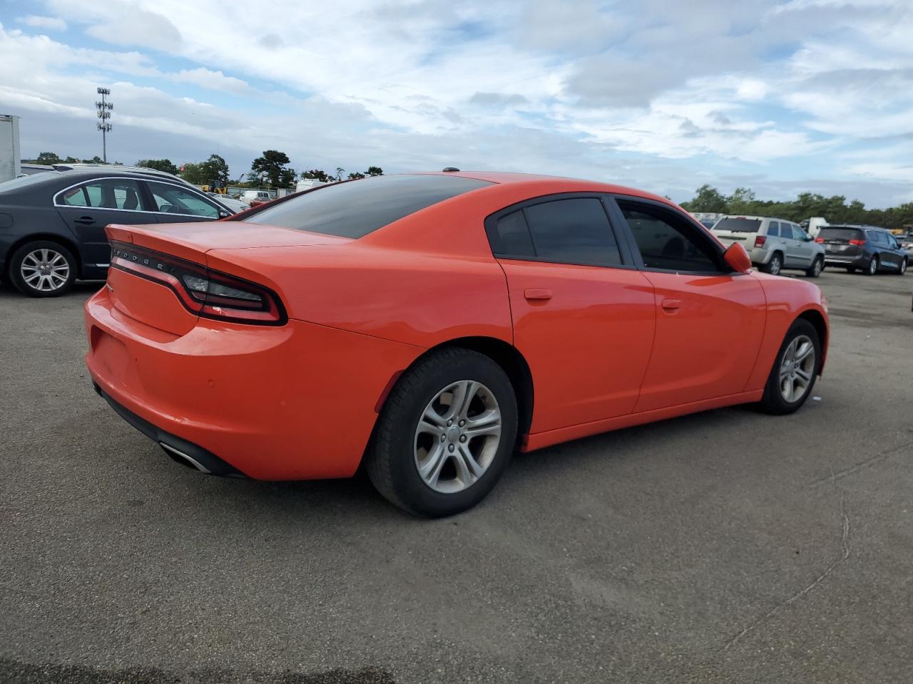 2020 Dodge Charger Sxt - zdjęcie 3