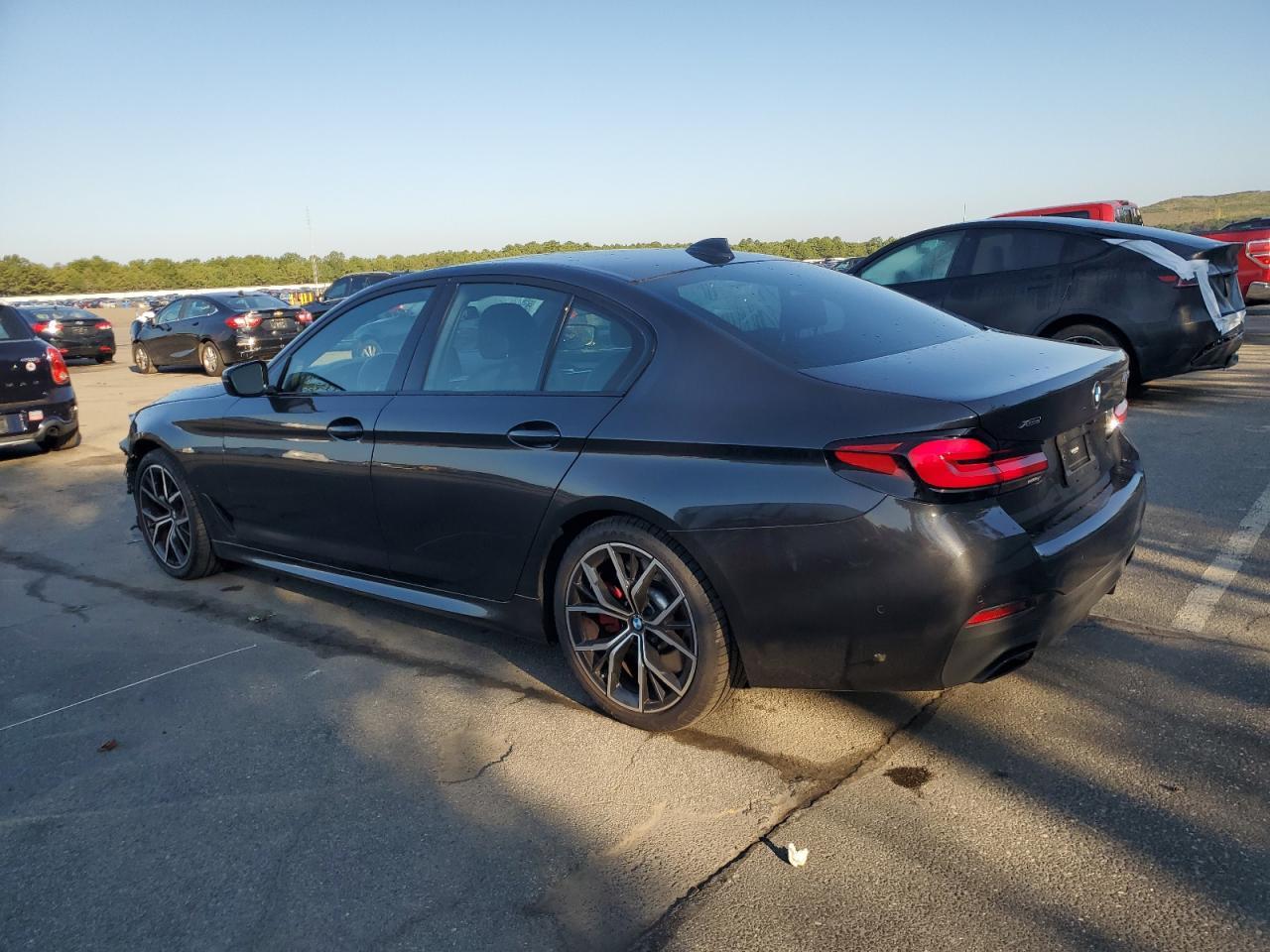 2022 BMW Seria 5 - zdjęcie 2