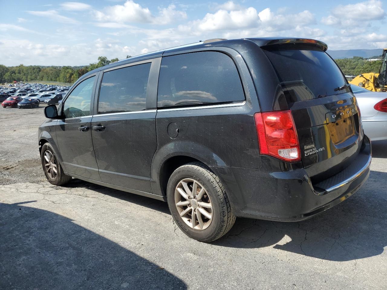 2018 Dodge Grand Caravan Sxt - zdjęcie 2