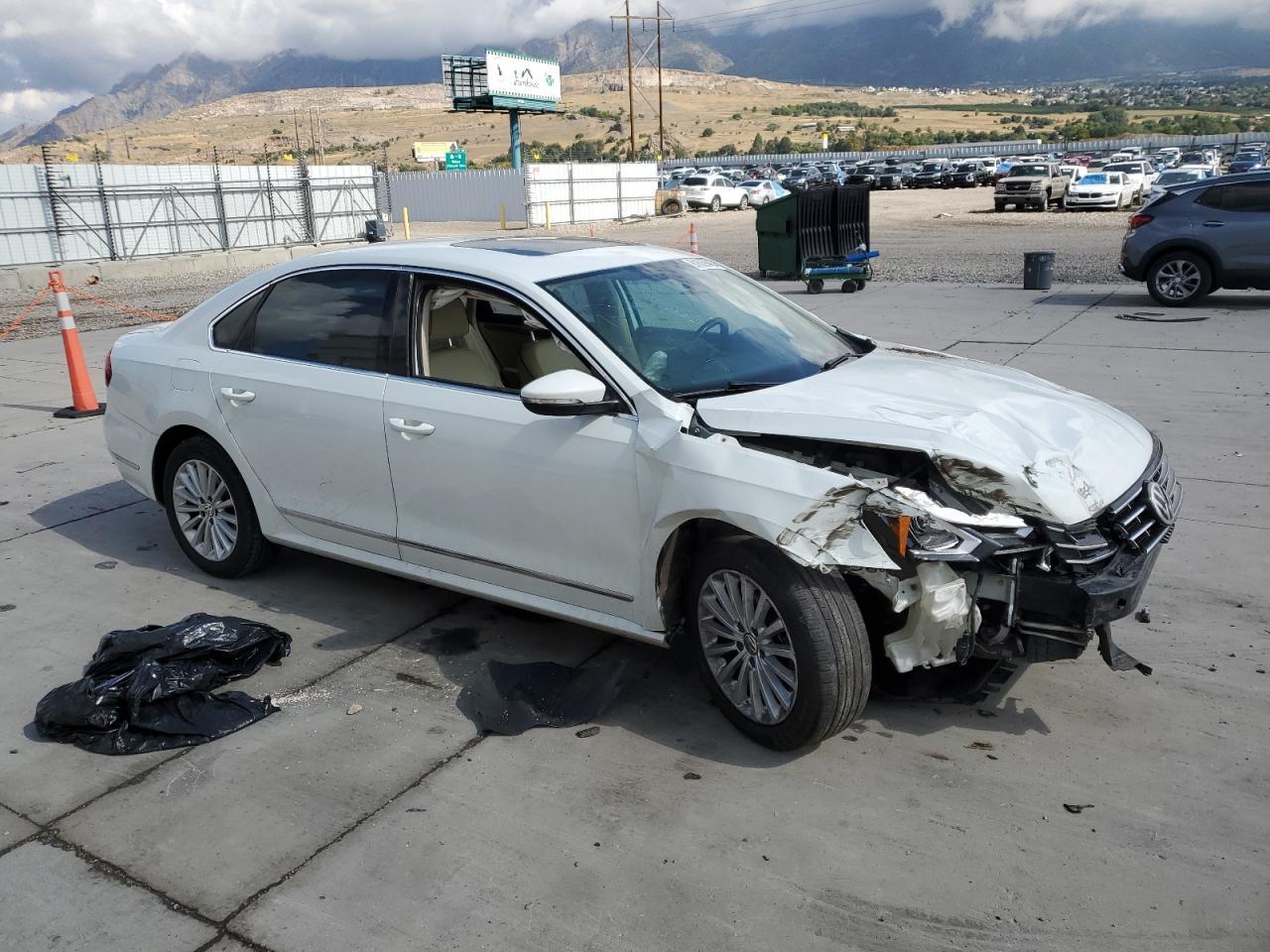 2016 Volkswagen Passat Se - zdjęcie 4