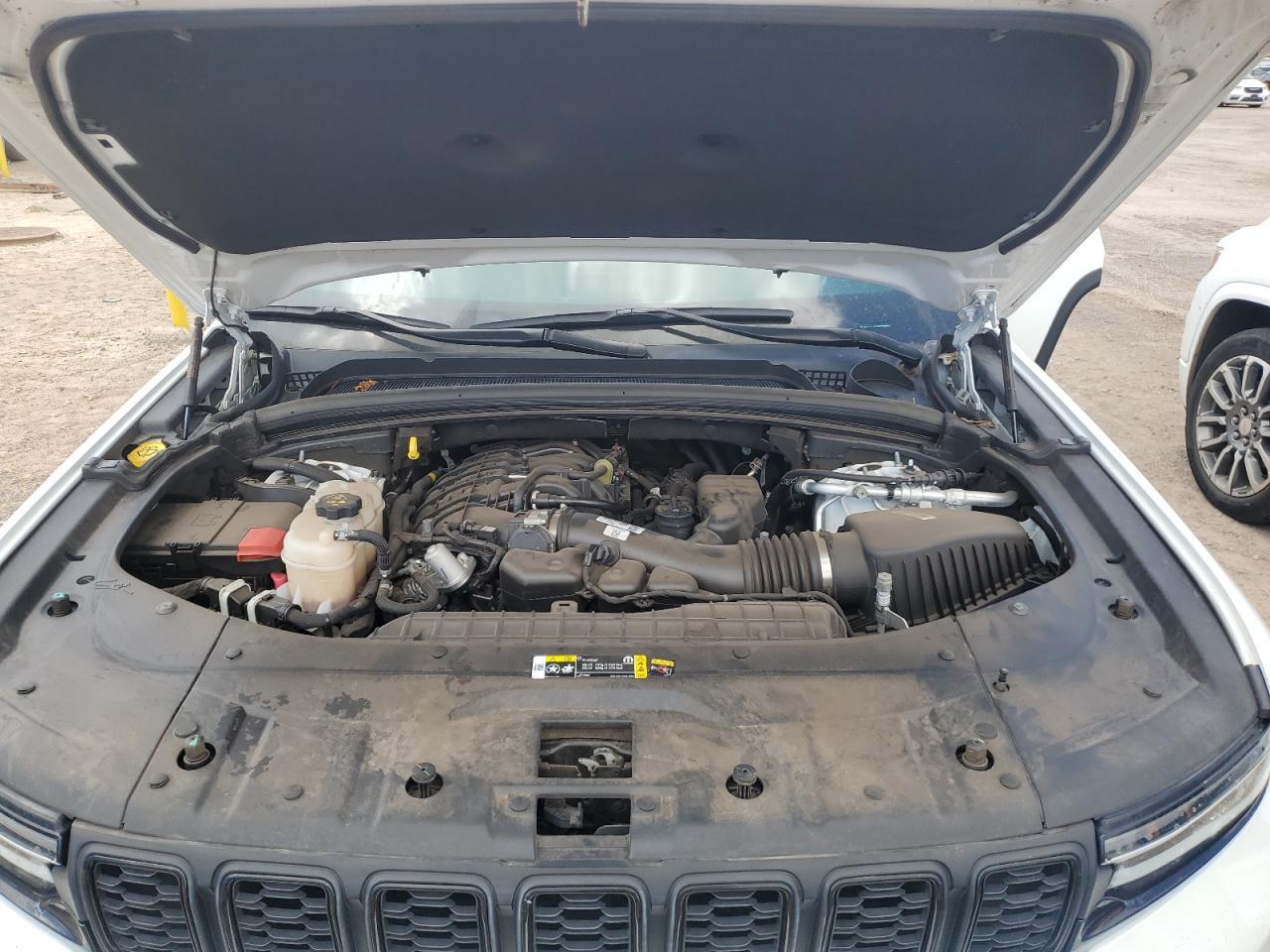 2023 Jeep Grand Cherokee Laredo - zdjęcie 12