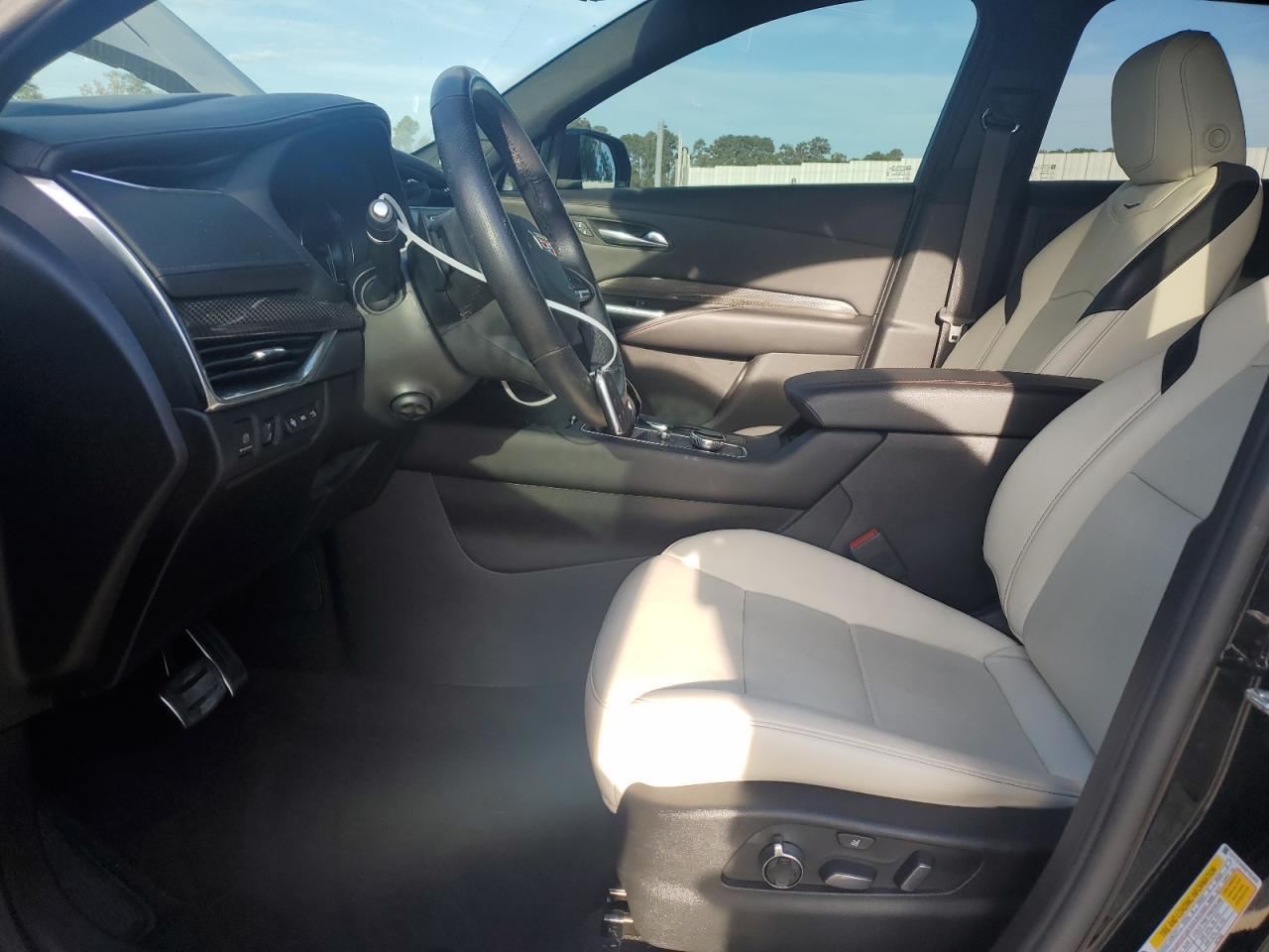 2021 Cadillac XT4 - zdjęcie 7