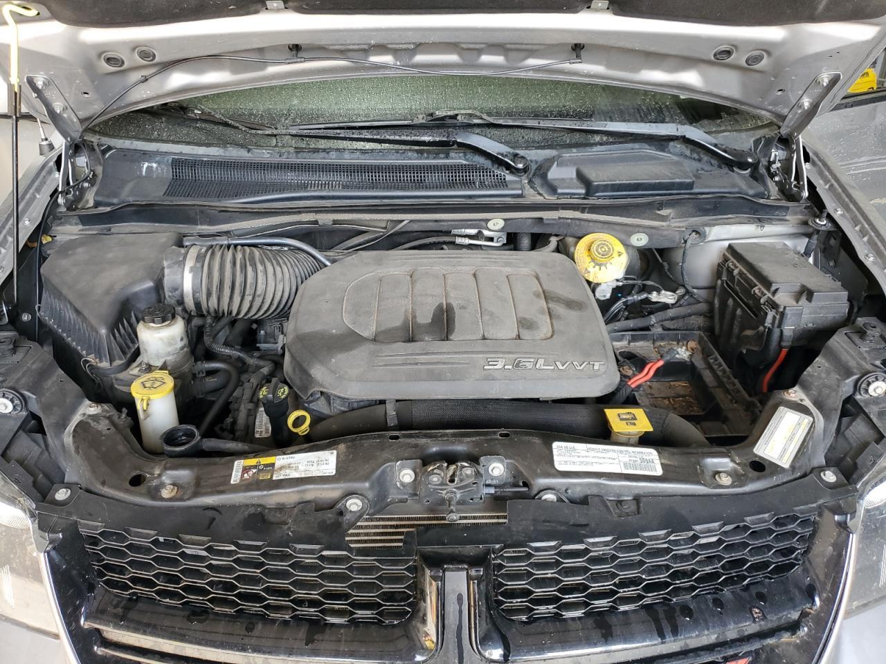 2016 Dodge Grand Caravan Sxt - zdjęcie 12