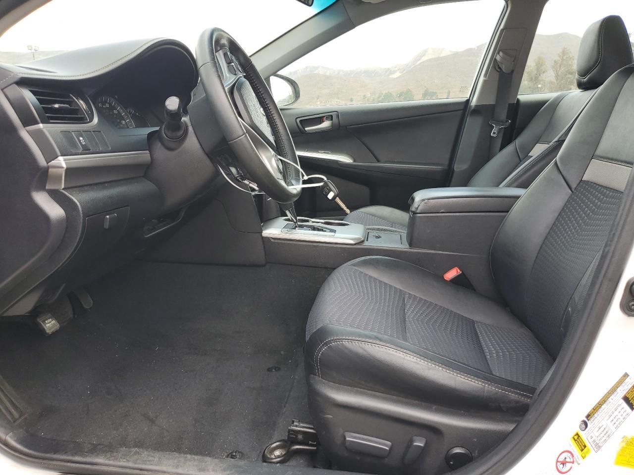 2014 Toyota Camry L - zdjęcie 7