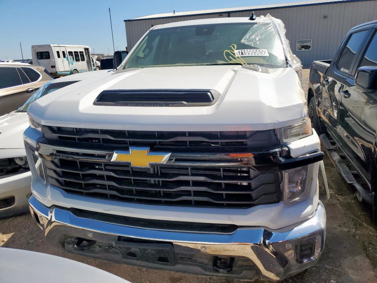 2025 Chevrolet Silverado K2500 Heavy Duty - zdjęcie 5