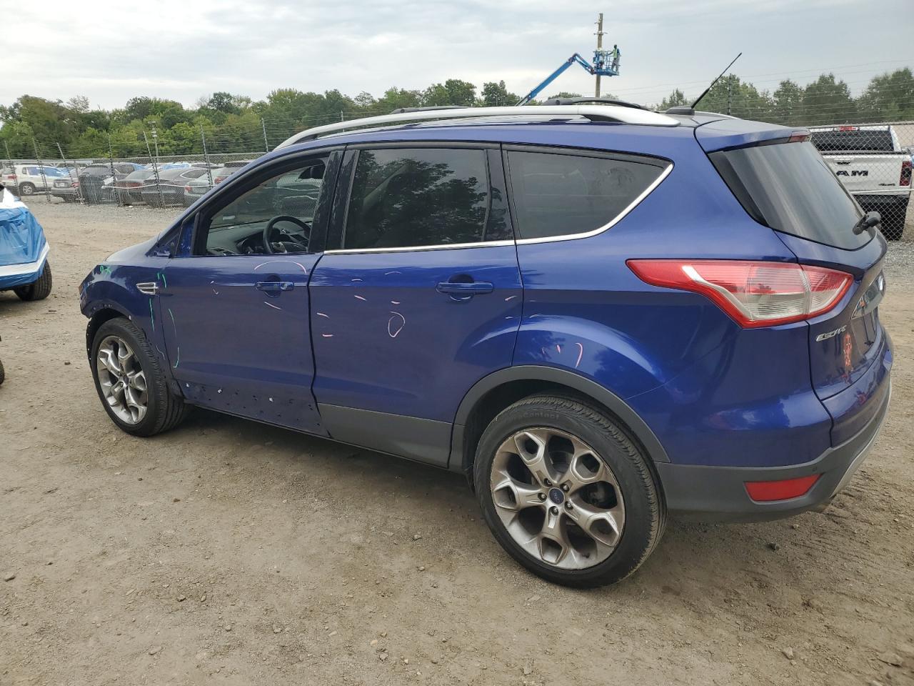 2015 Ford Escape - zdjęcie 2