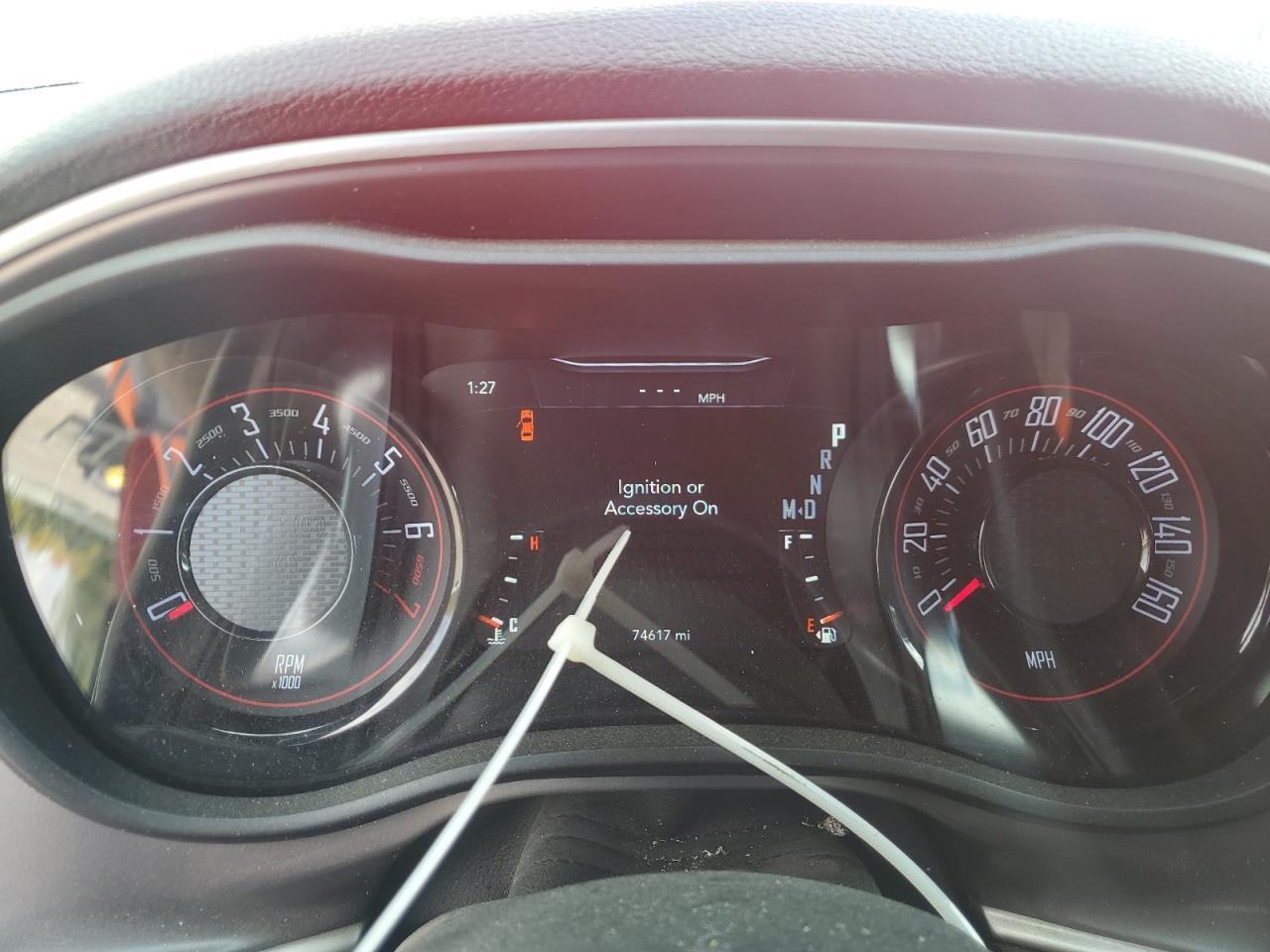 2021 Dodge Challenger - zdjęcie 9