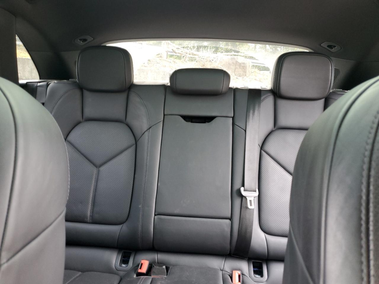 2022 Porsche Macan - zdjęcie 10