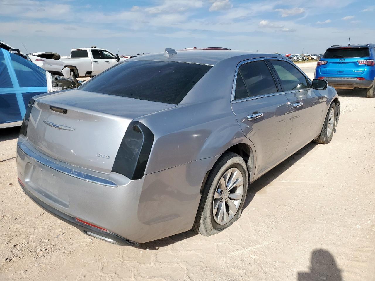 2015 Chrysler 300 - zdjęcie 3