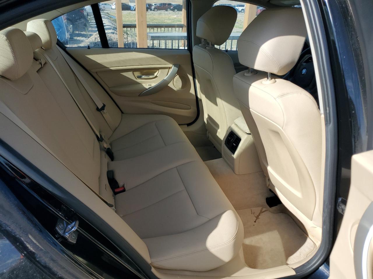 2015 BMW 320 I xDrive - zdjęcie 10
