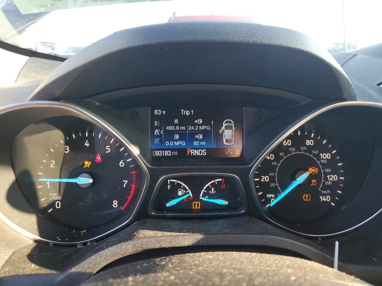 2019 Ford Escape - zdjęcie 9