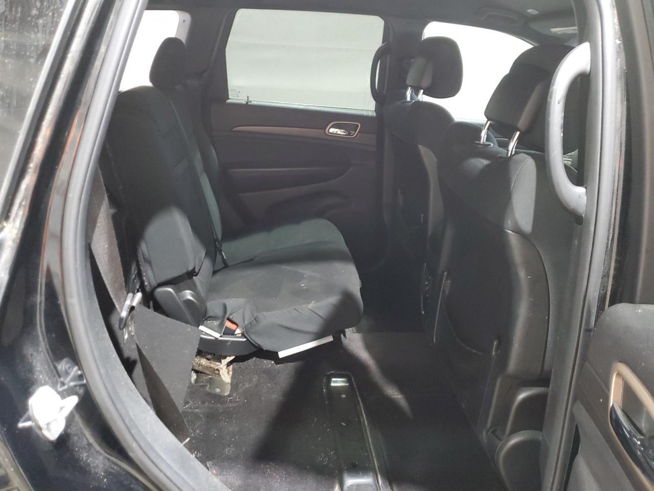 2017 Jeep Grand Cherokee Laredo - zdjęcie 11