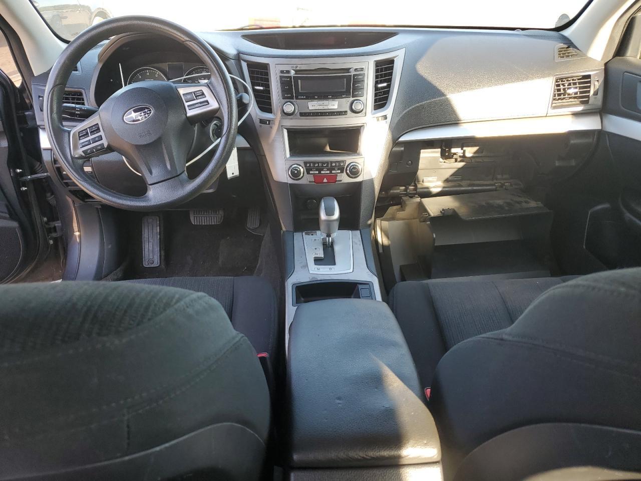 2013 Subaru Outback 2.5I - zdjęcie 8
