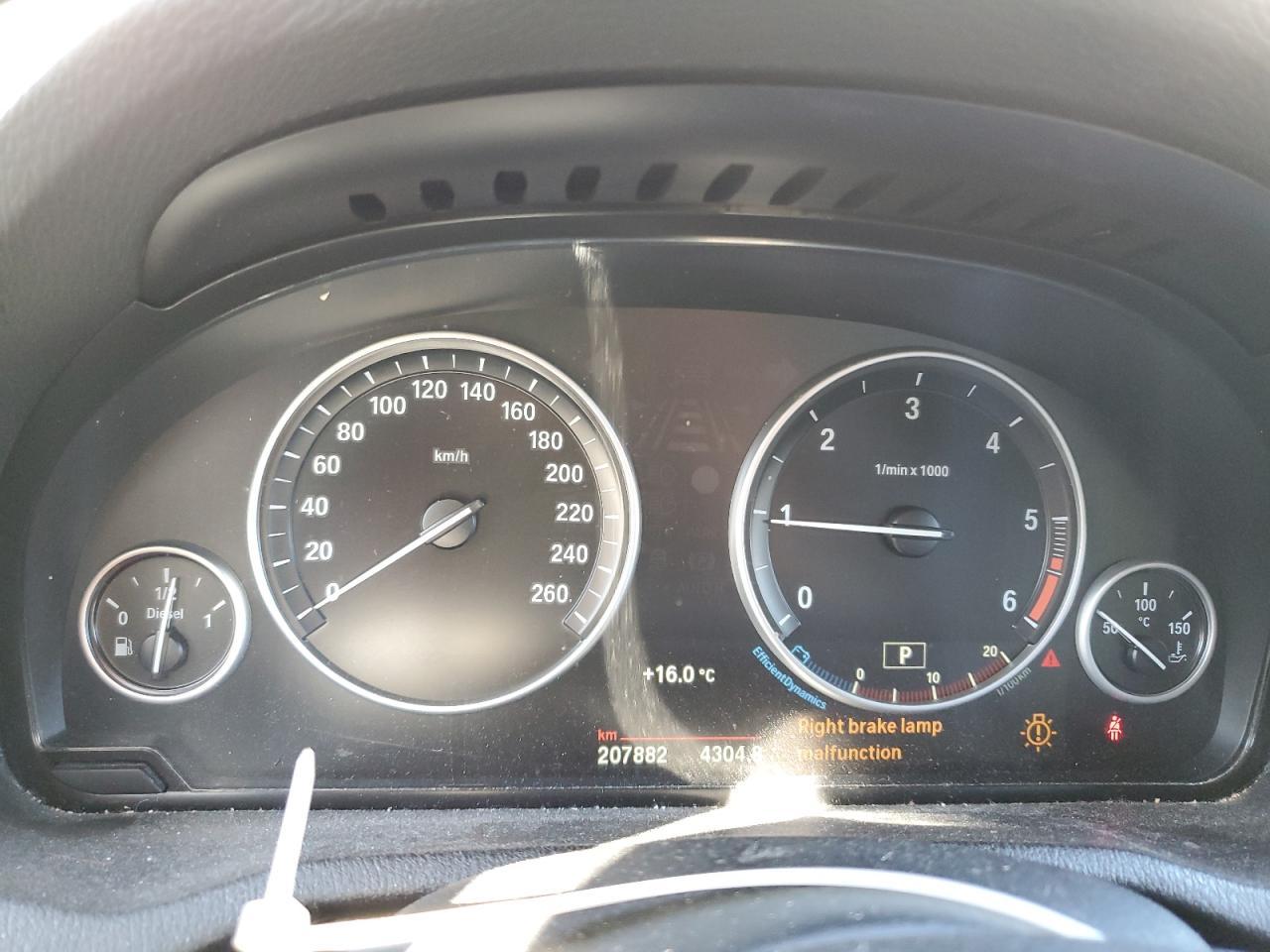 2016 BMW X3 xDrive28D - zdjęcie 9