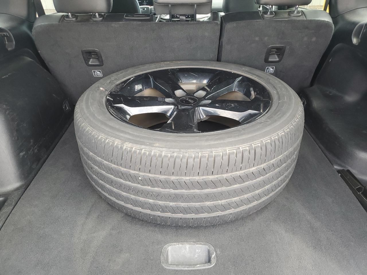 2023 Jeep Grand Cherokee Laredo - zdjęcie 13