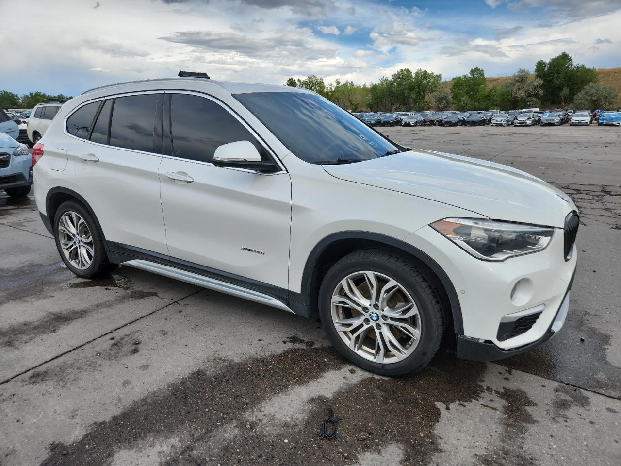 2016 BMW X1 xDrive28I - zdjęcie 4