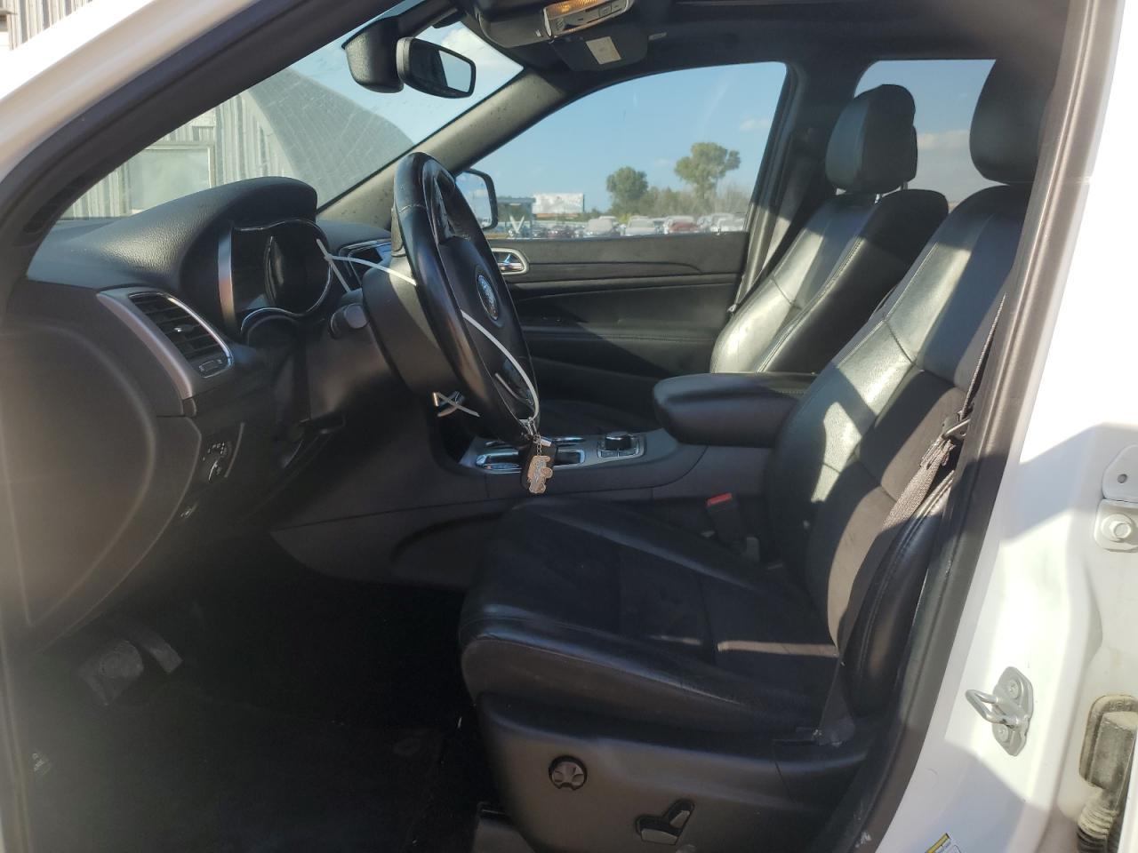 2020 Jeep Grand Cherokee Laredo - zdjęcie 7