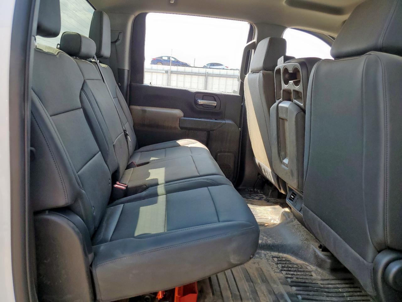 2025 Chevrolet Silverado K2500 Heavy Duty - zdjęcie 10