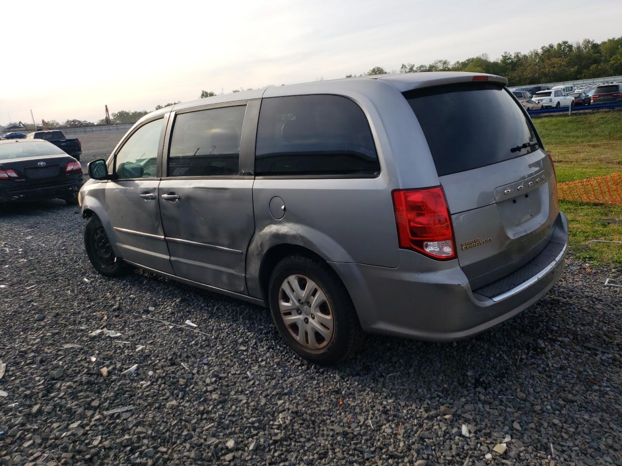 2013 Dodge Grand Caravan Se - zdjęcie 2