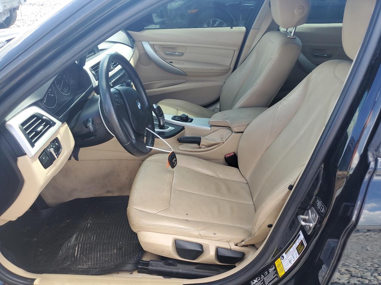 2013 BMW 320 I xDrive - zdjęcie 7