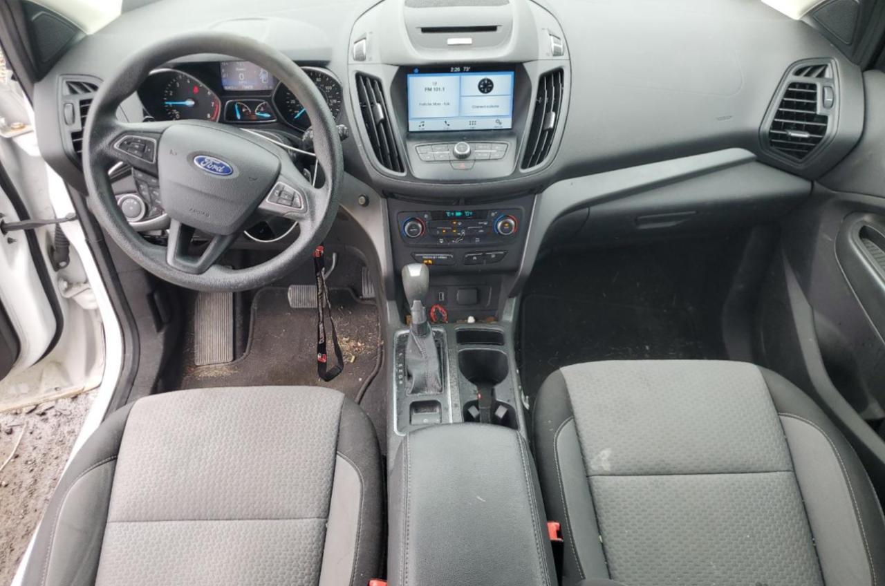 2017 Ford Escape - zdjęcie 8
