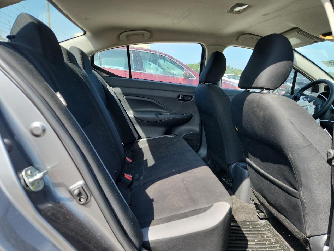 2025 Nissan Versa S - zdjęcie 10