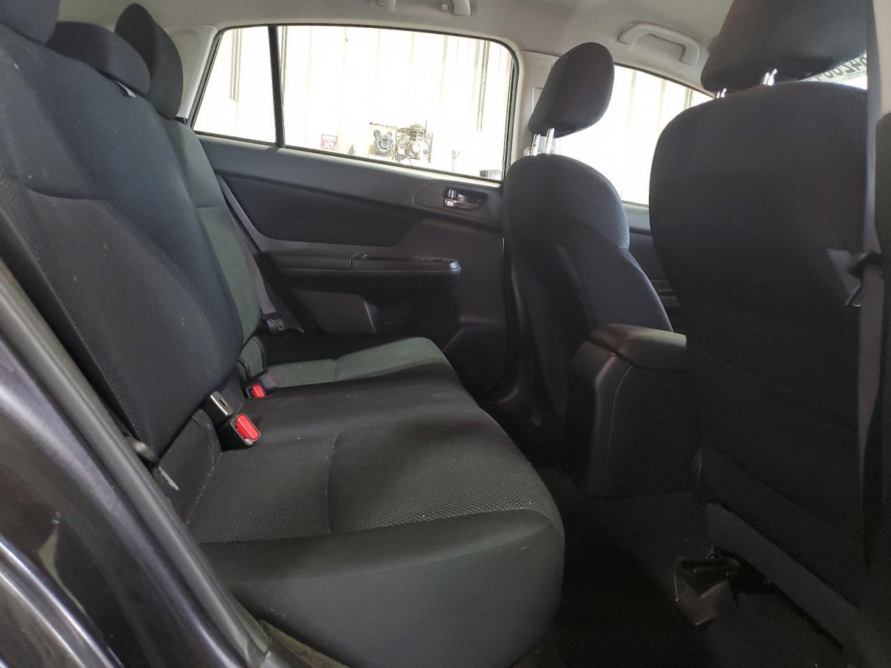 2014 Subaru Impreza Premium - zdjęcie 11