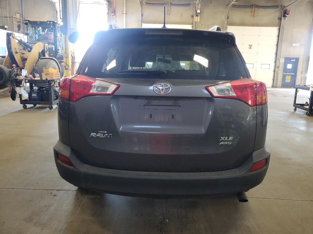 2014 Toyota Rav4 Xle - zdjęcie 6