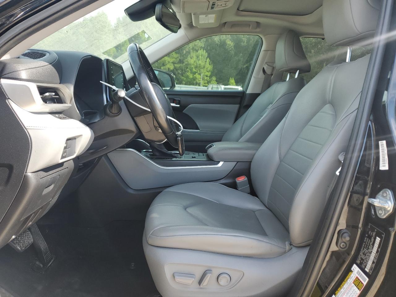 2021 Toyota Highlander Xle - zdjęcie 7