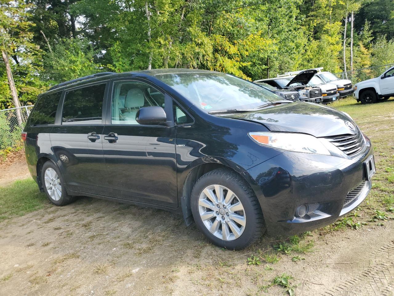 2016 Toyota Sienna