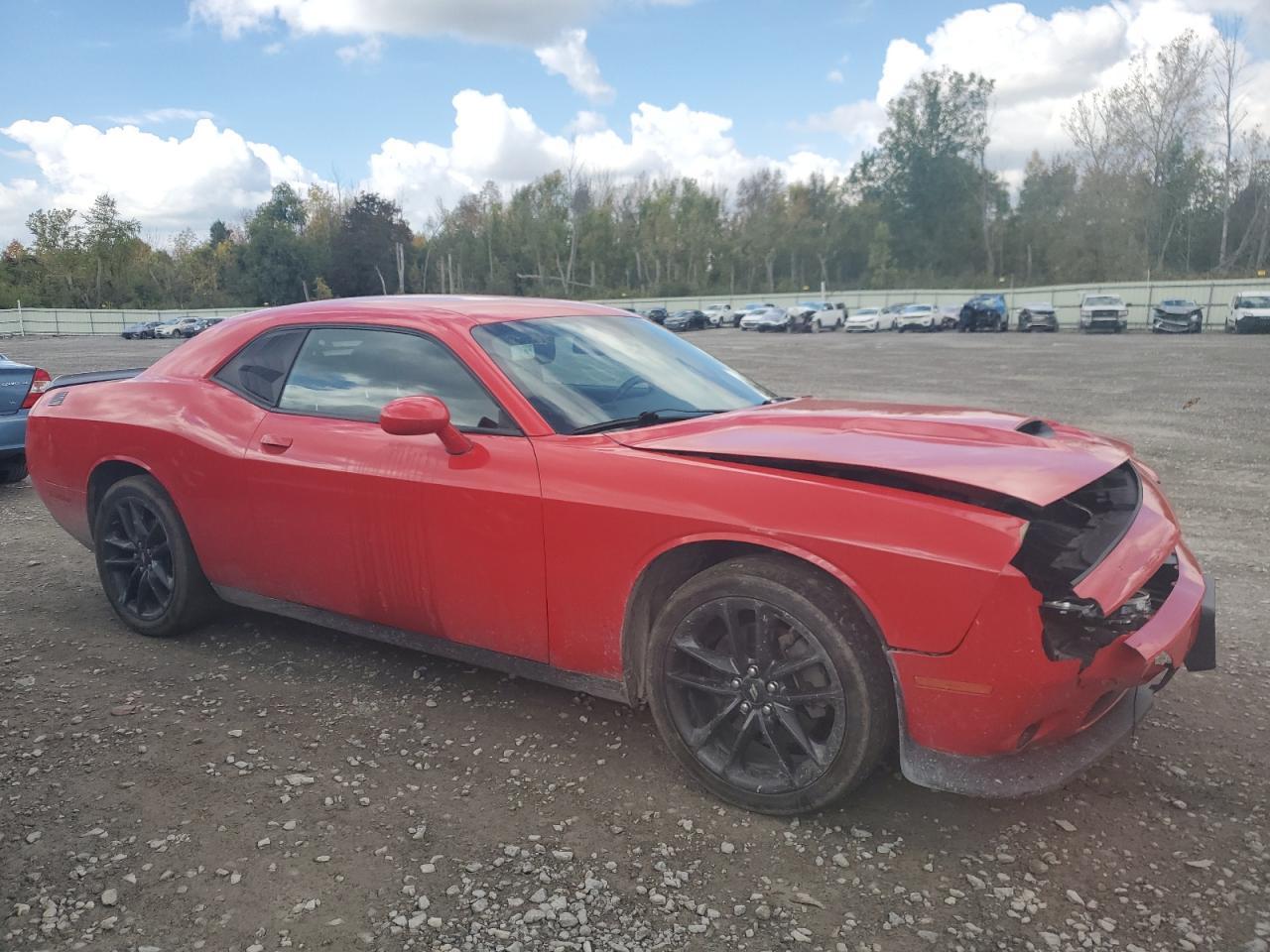 2021 Dodge Challenger - zdjęcie 4
