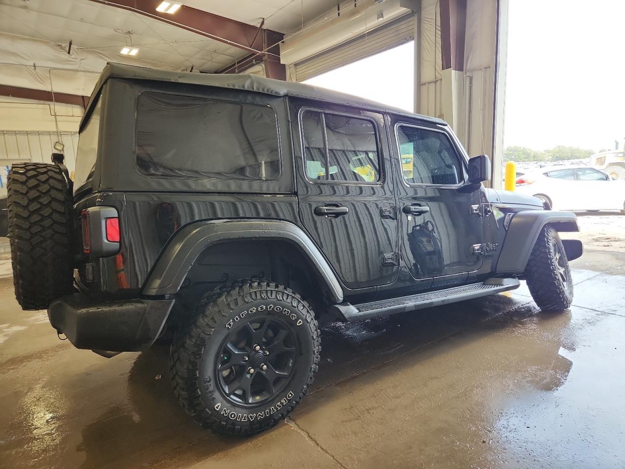 2021 Jeep Wrangler Unlimited Sport - zdjęcie 3