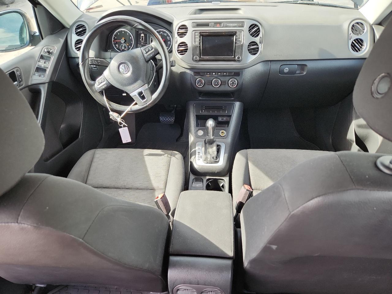 2017 Volkswagen Tiguan S - zdjęcie 8