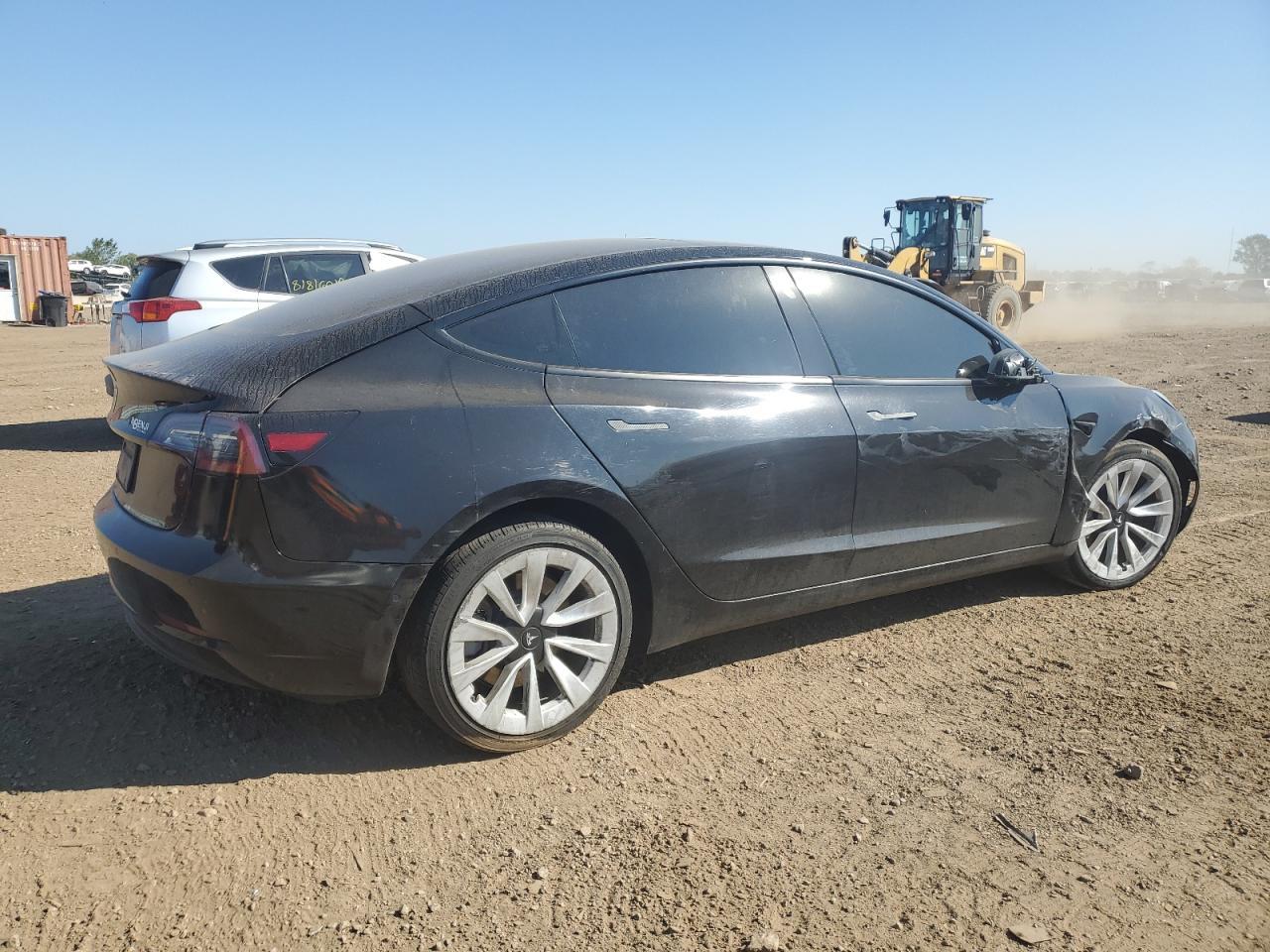 2022 Tesla Model 3 - zdjęcie 3