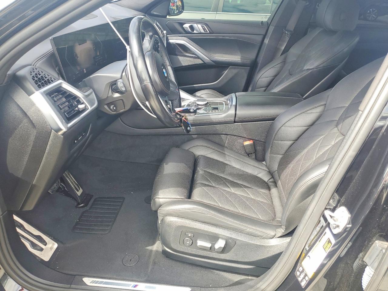 2024 BMW X6 xDrive40I - zdjęcie 7