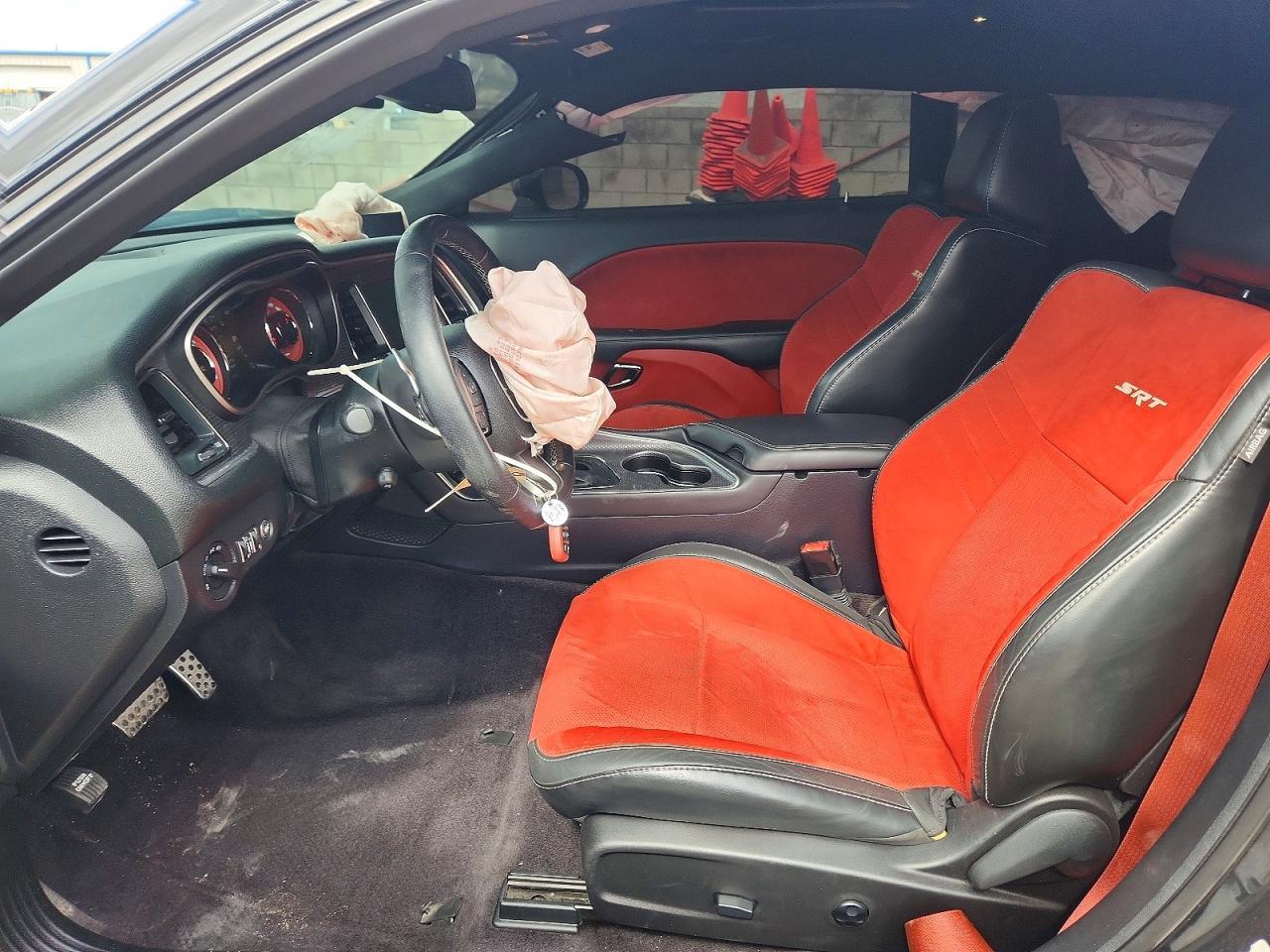 2016 Dodge Challenger Srt Hellcat - zdjęcie 7