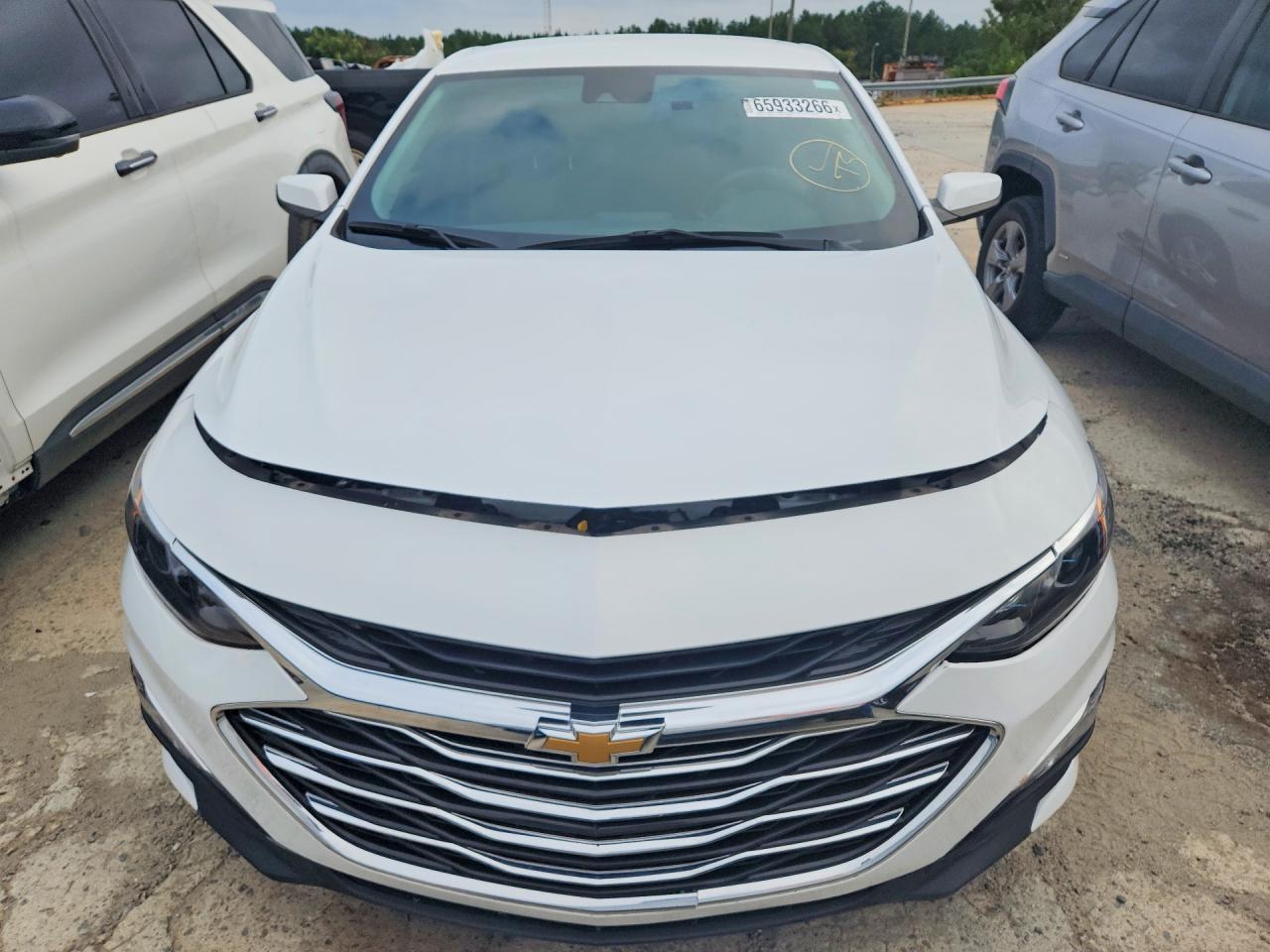 2025 Chevrolet Malibu Ls - zdjęcie 5