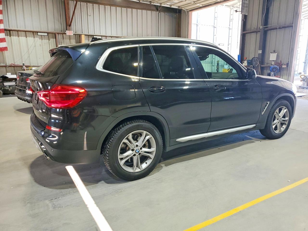 2021 BMW X3 Sdrive30I - zdjęcie 3